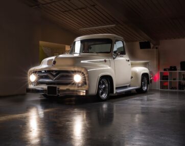 Ford F1 100 Pick Up Truck