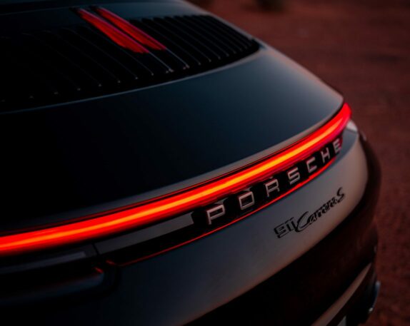 Black Porsche 911
