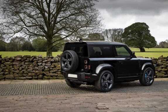 Land Rover Header